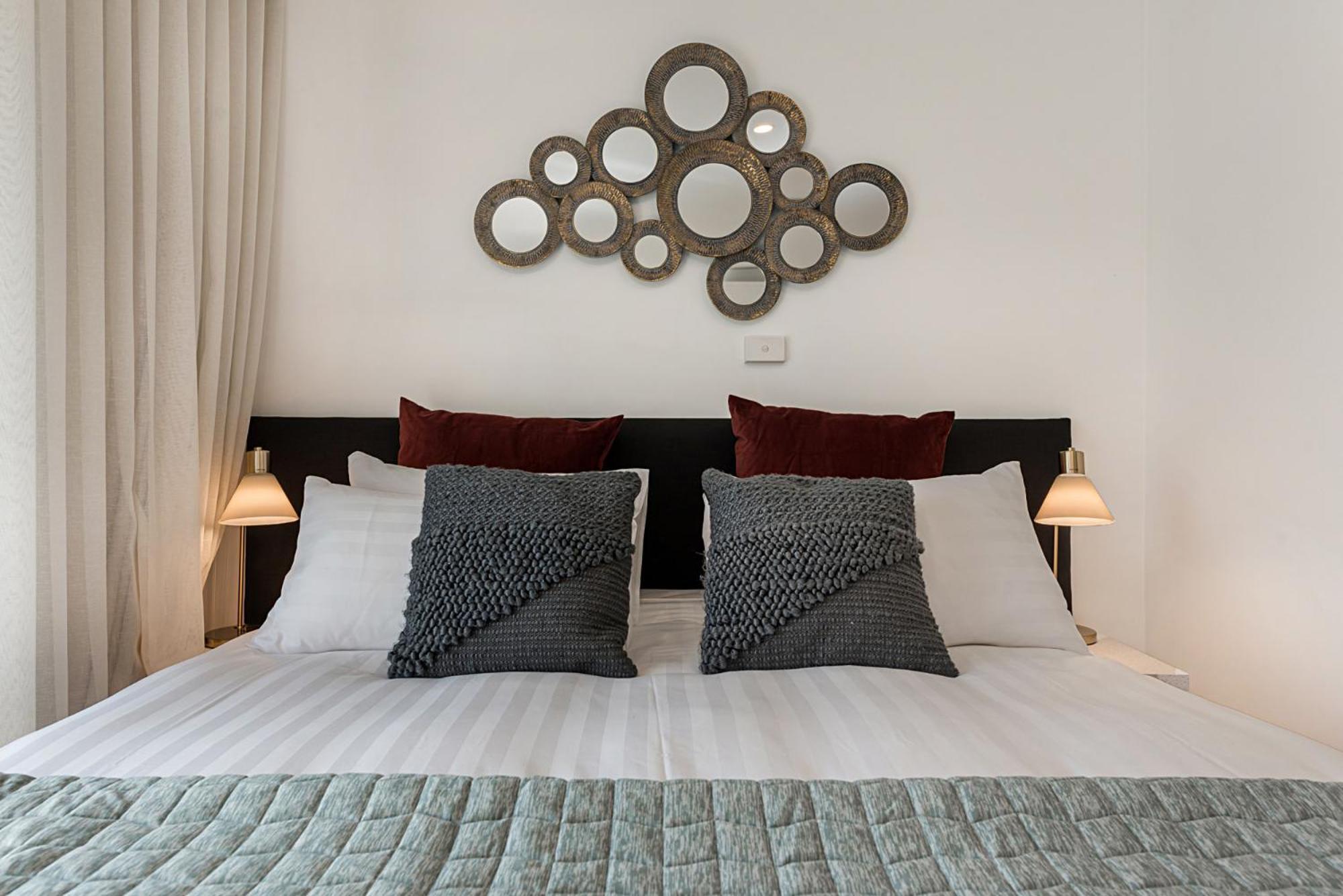 Comfy Studio With Shared Backyard Near Racecourse Carnegie Ngoại thất bức ảnh